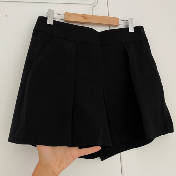 Claudie Pierlot Pants - CLAUDIE PIERLOT Black Tailored Short 36 / S / 4